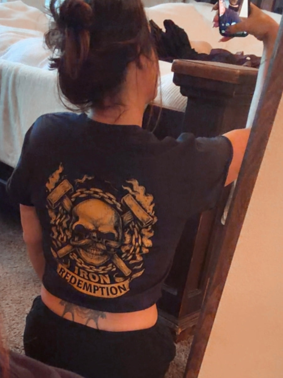 Cropped Colt "Skull Gold" womens t-shirt